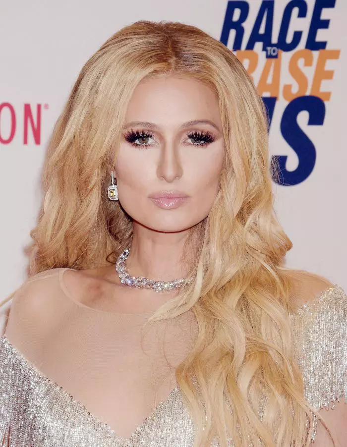 paris-hilton romania