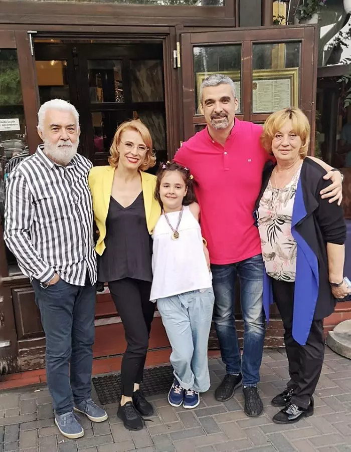 Daniel Chinciu, Monica Davidescu, Dora, Aurelian Temișan și Georgeta Chinciu