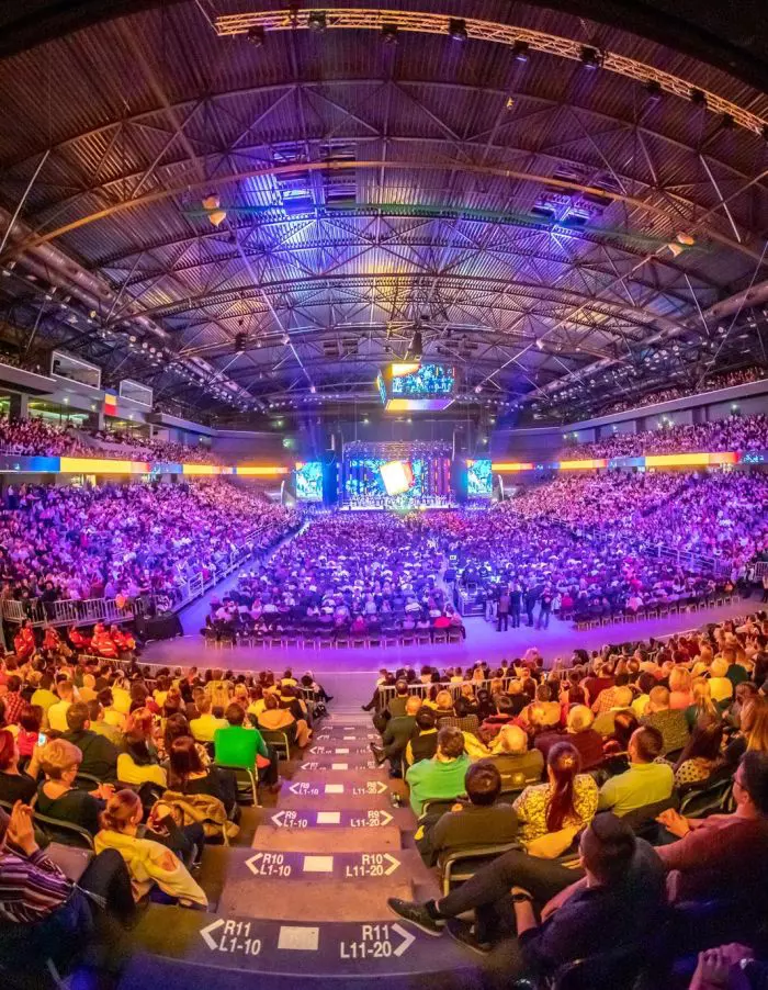 Andra în spectacolul "Tradițional"