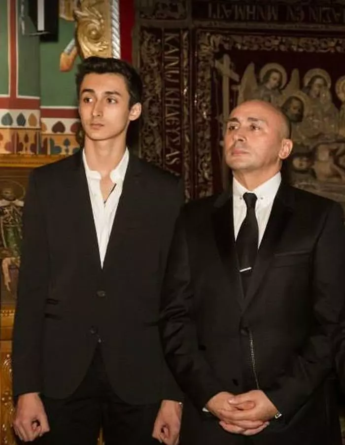 Sasha și tatăl său, Marcel Pavel