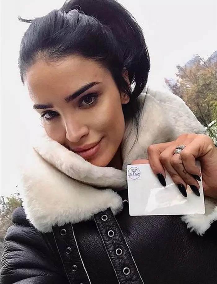 Adelina Pestrițu la vot