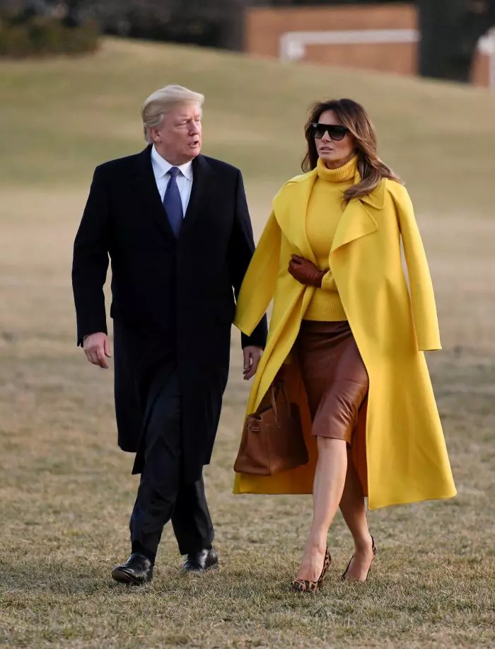 Melania Trump a eclipsat într-o ţinută galbenă