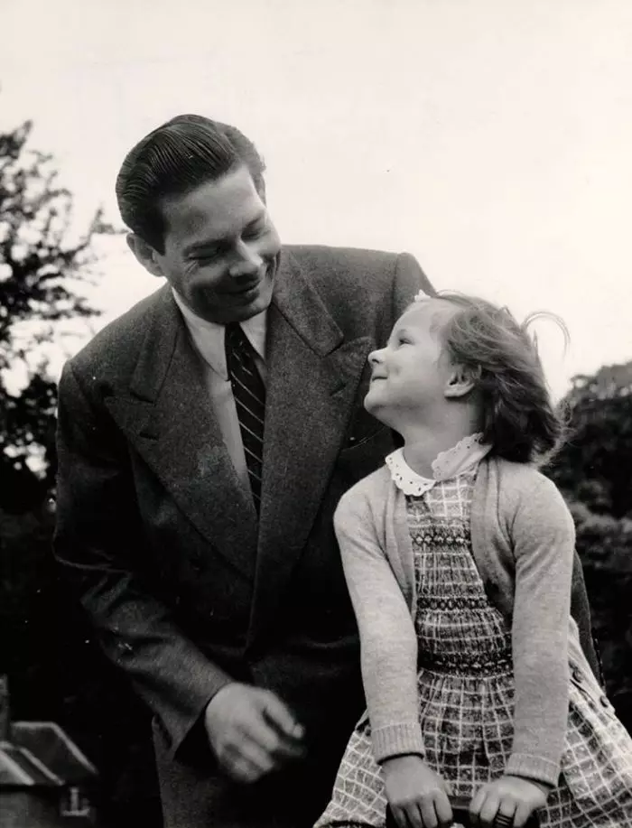 Regele Mihai si Principesa Margareta 1956