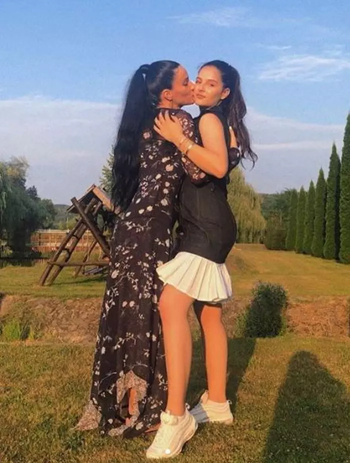 Carmina și Ami Teiceanu