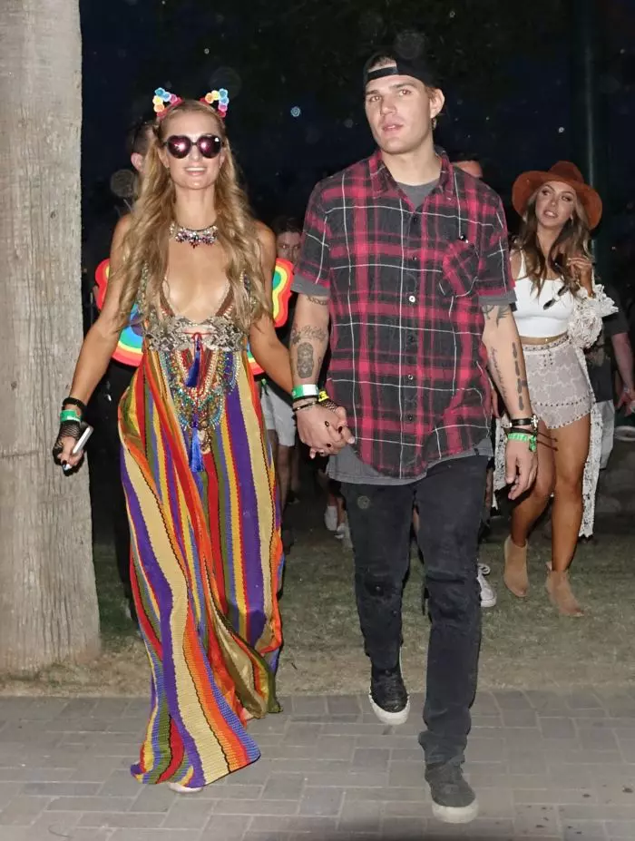 Paris Hilton se mărită