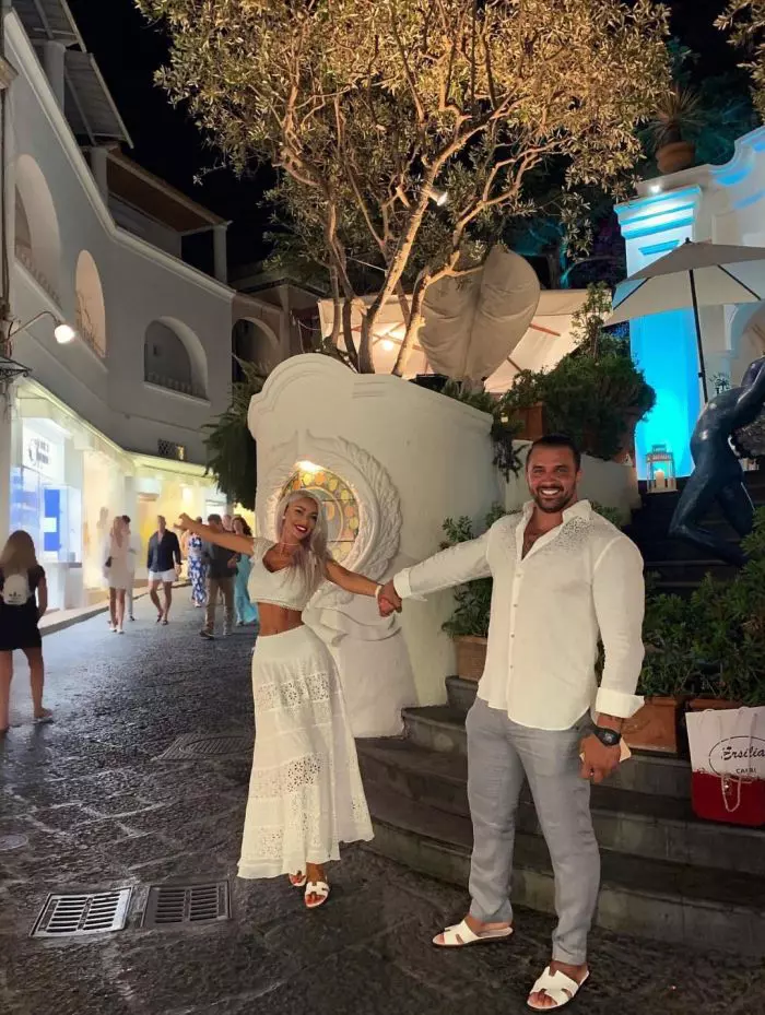 Bianca și Alex abia ce au revenit din luna de miere