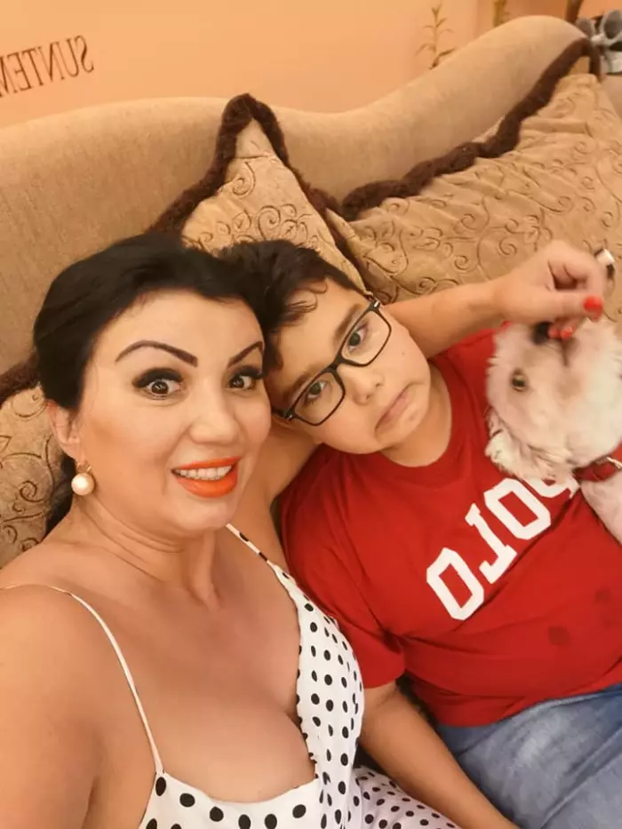 Adriana Bahmuteanu 4