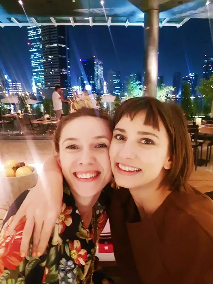 Adela Popescu si Dana Rogoz in Dubai