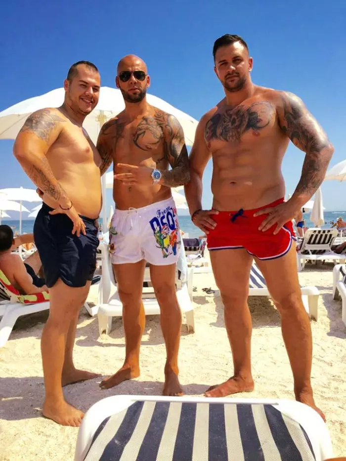 Alex Bodi si Giani Kirita