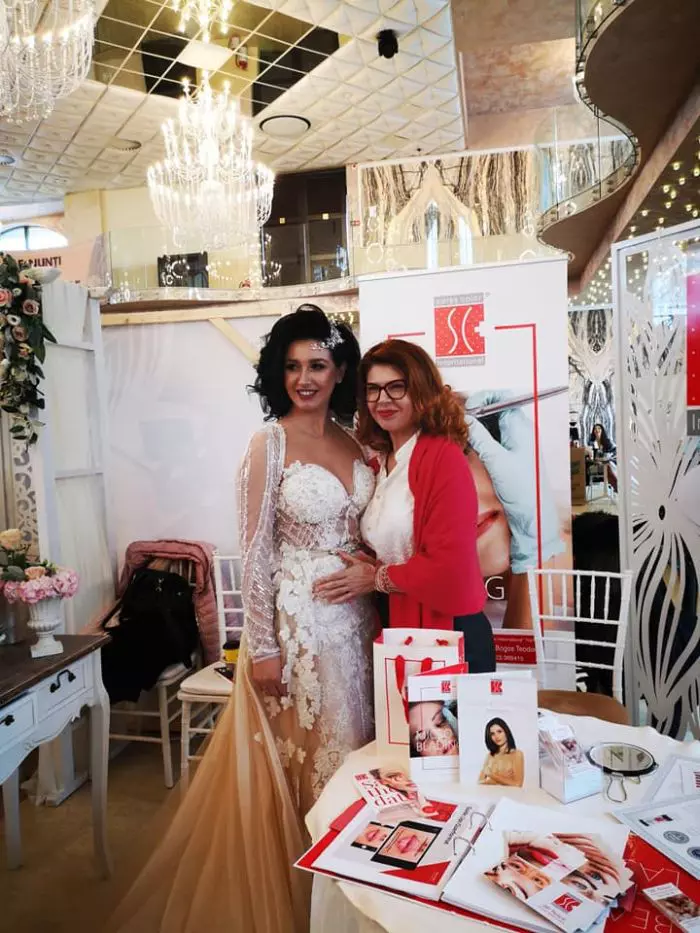 Mirela de la Insula iubirii a îmbrăcat rochia de mireasă