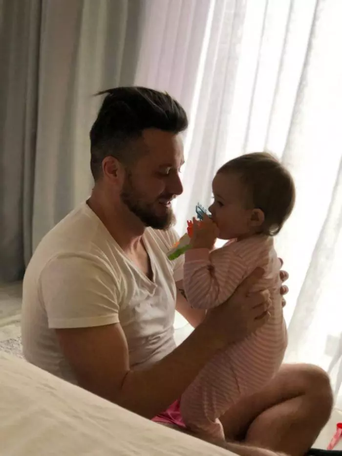 Victoria, fiica Gabrielei Cristea și a lui Tavi Clonda