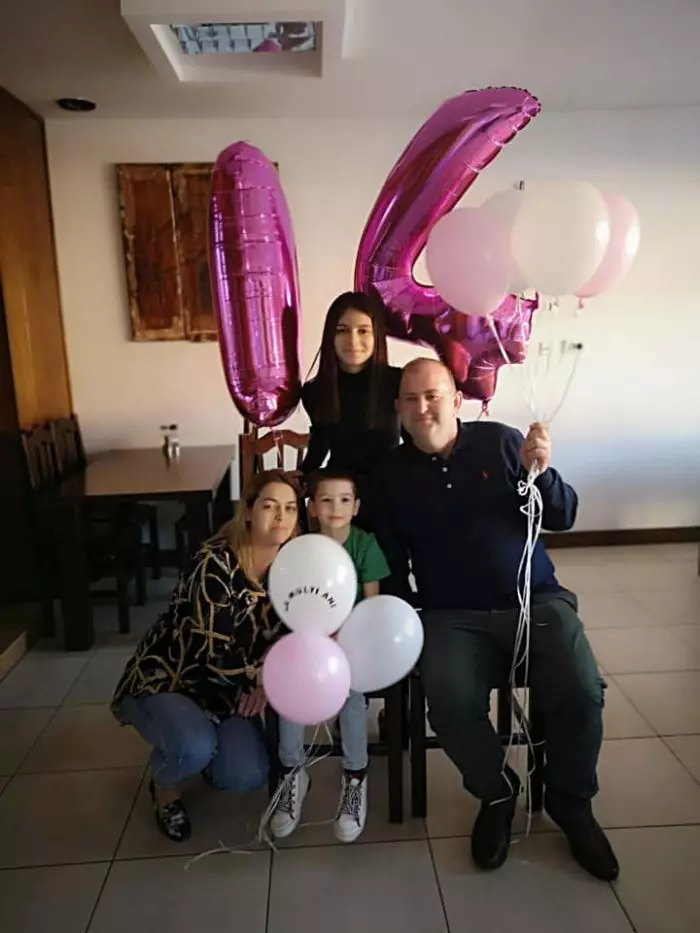 Ziua fiicei iubitului Mirelei de la Insula iubirii