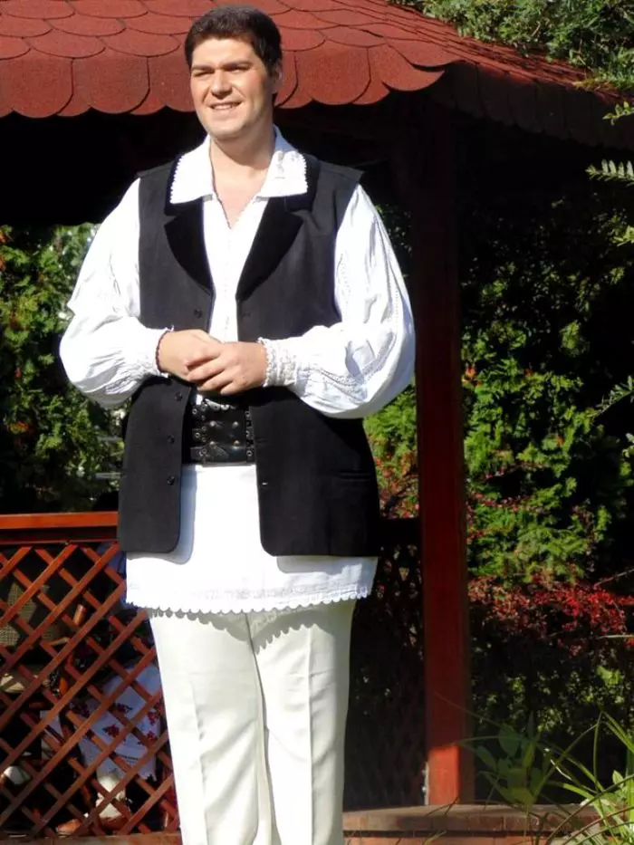 Așa arăta Gabriel Dumitru înainte de operația de micșorare a stomacului