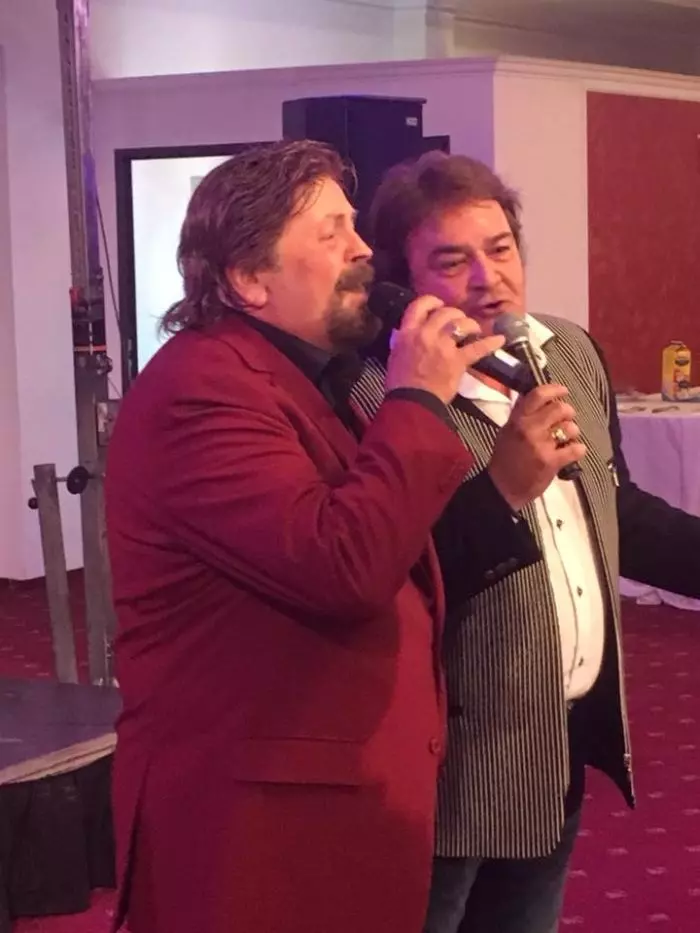 Adrian Romcescu, alături de Adrian Daminescu