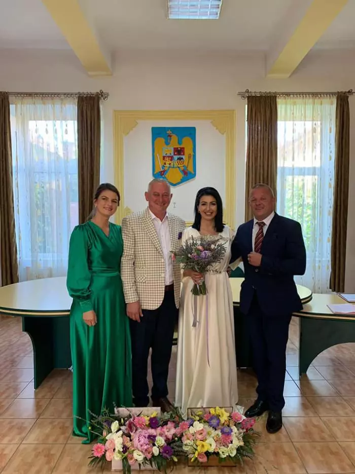 Mirela de la Insula Iubirii s-a căsătorit religios