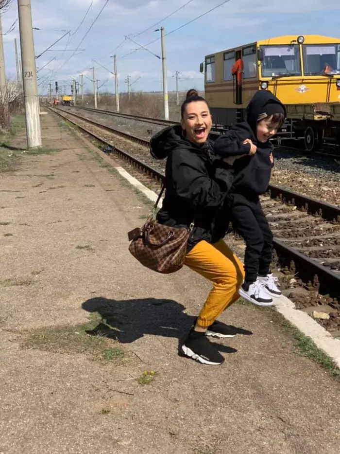 Claudia Patrascanu si copiii 5