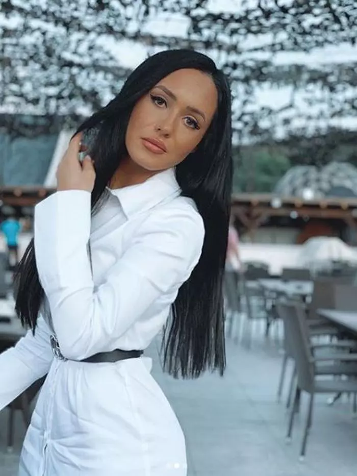 Ella-Puterea-Dragostei-3-1