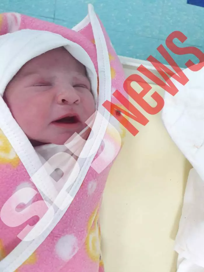 Sânziana-Buruiană-a-născut-9