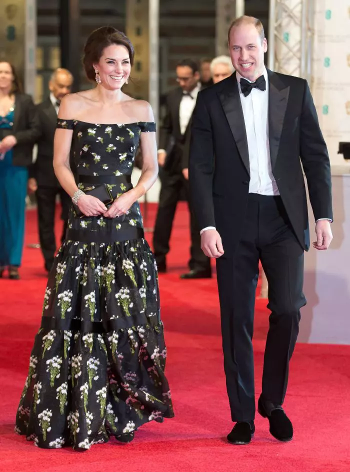 La BAFTA 2017, Kate Middleton a purtat o rochie creată de Alexander McQueen
