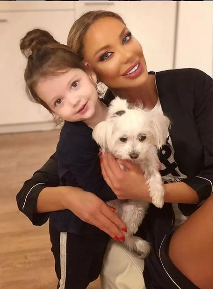 Bianca Drăgușanu și fiica ei, Sofia Natalia