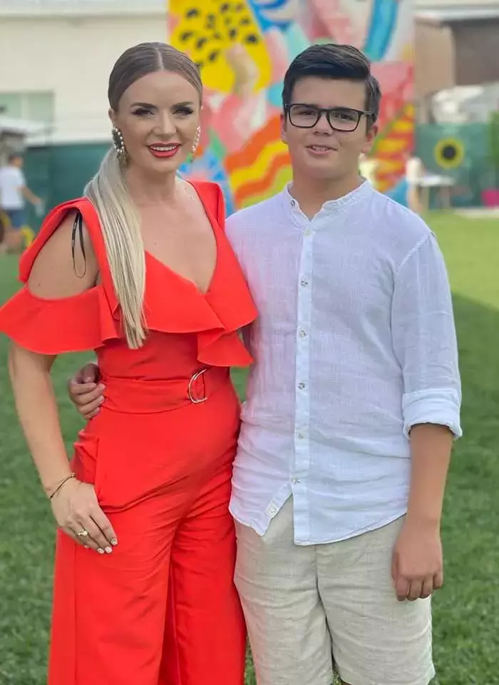 Marcela-Fota-si-fiul-ei