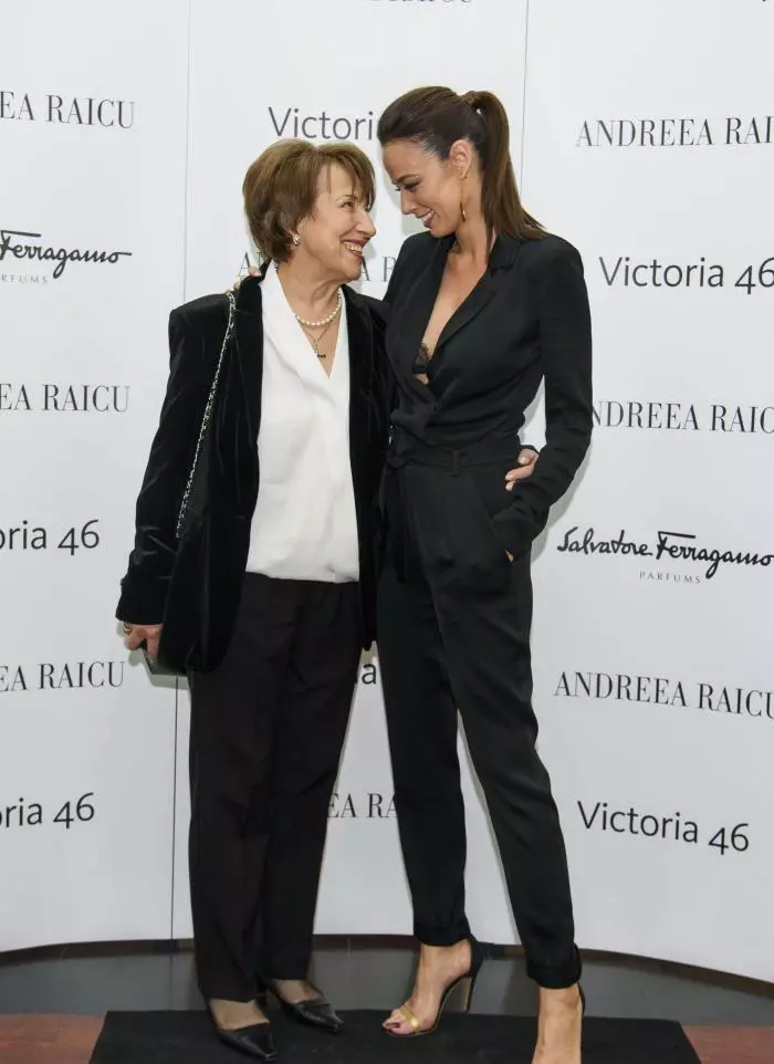 Andreea Raicu si mama ei