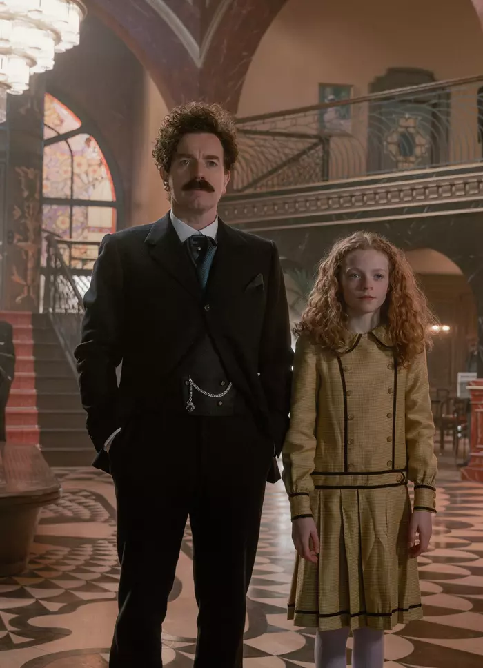 A Gentleman in Moscow (Un gentleman la Moscova) – sezonul 1 (2)