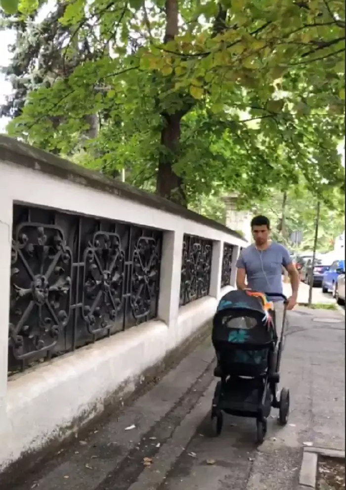 Rita, fetiţa Laurei Cosoi şi a lui Cosmin Curticăpean, a împlinit o lună