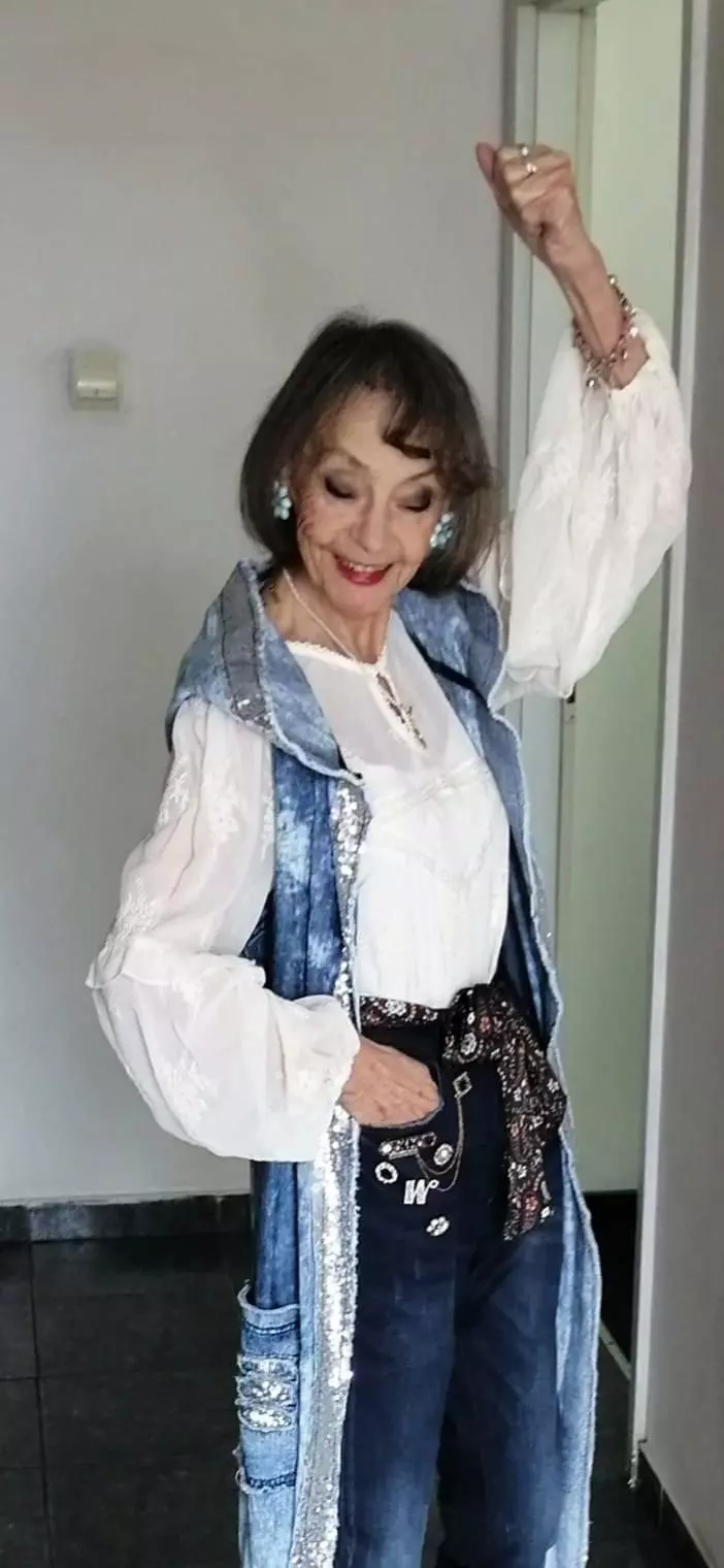 246624085_10226795792461951_6874277282259664023_n