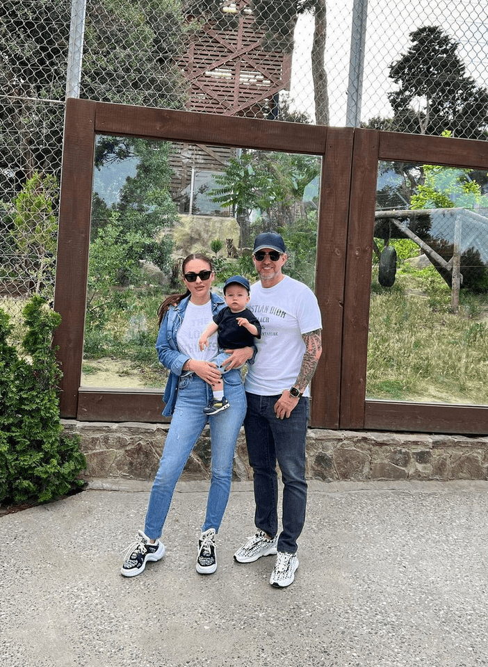 reghe-si-noua-familie