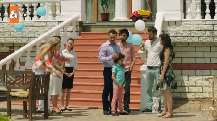 Rezumatul ultimului episod (11) din „Aripi frânte”