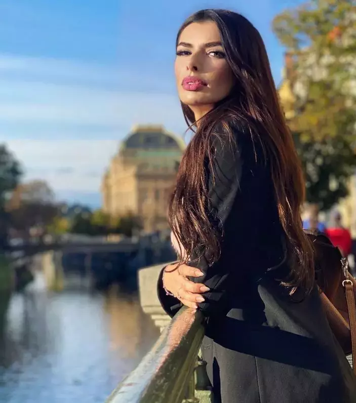 Ioana-Filimon-Bravo-ai-stil-1