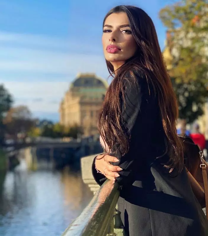 Ioana-Filimon-Bravo-ai-stil-1