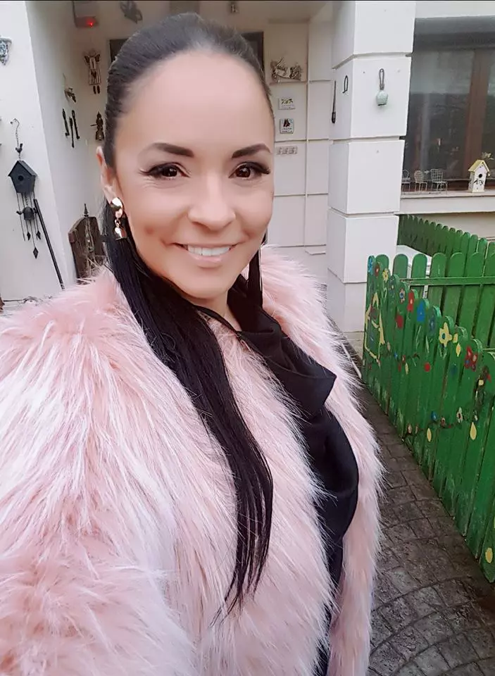 Andreea Marin 2