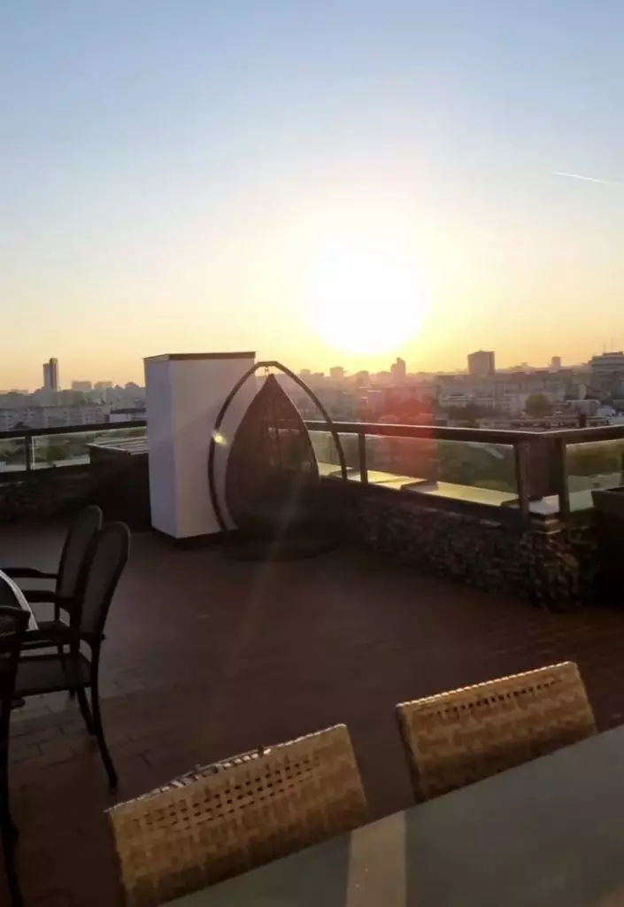 07b22420-6a9b-4ea2-85f1-fa2fd6d2eacc-705x1024-1