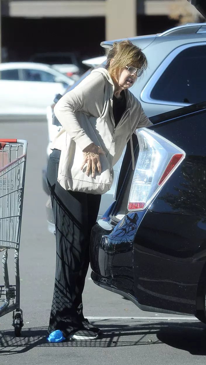 Dallas icon Linda Gray, 81, is photographed in public for the first time in three years as she runs errands near her home in Valencia, California.