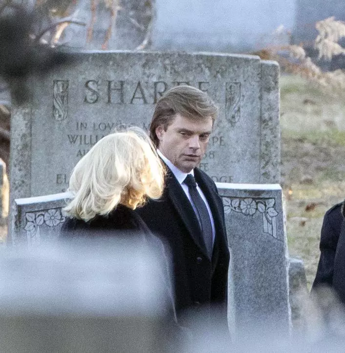 sebastian-stan-3