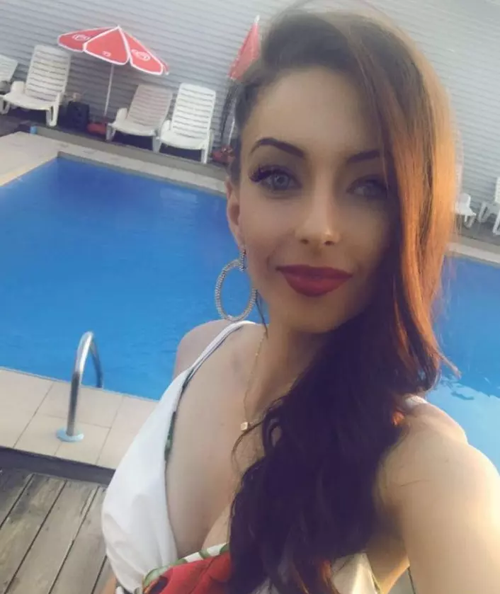 Alexandra-Linca-Mireasa-5