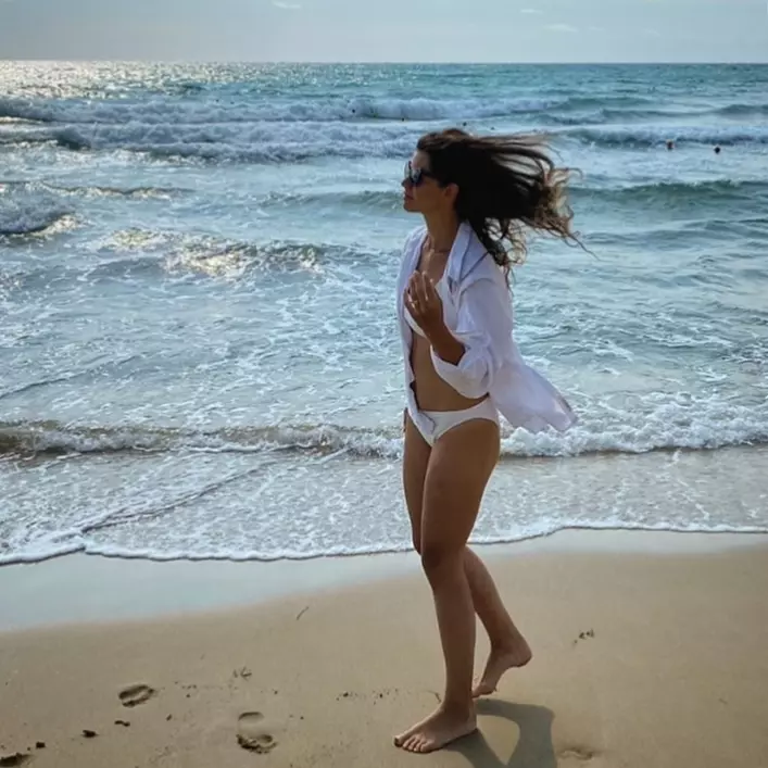 Ada Condeescu în costum de baie