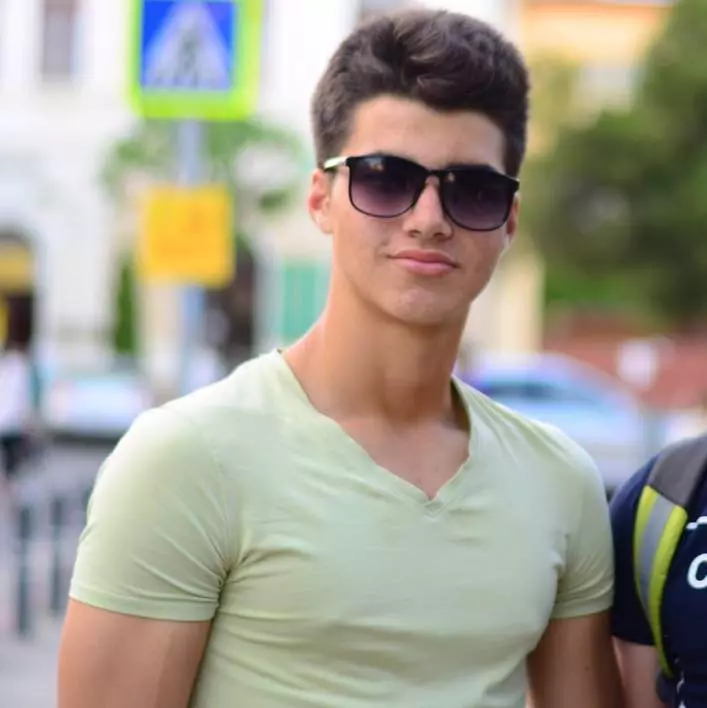 cine-este-iancu-sterp-11