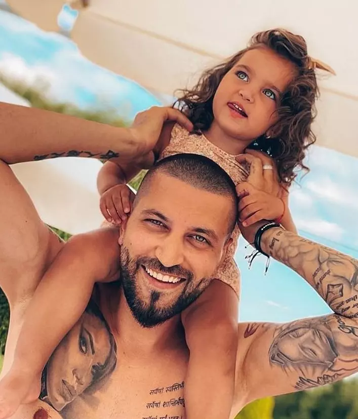 Fiica-Adelina-Pestritu-7