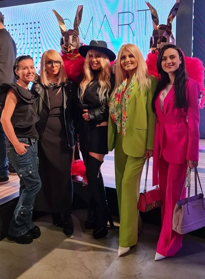 339122935_3341756359487776_2867420486046181965_n