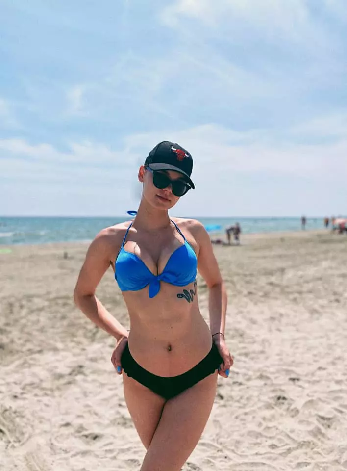 Chelsea-Grandabura-splash-1