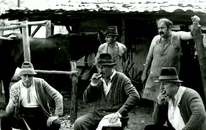 Victor Rebengiuc i-a luat locul lui Gheorghe Dinică, după ce acesta a refuzat rolul.