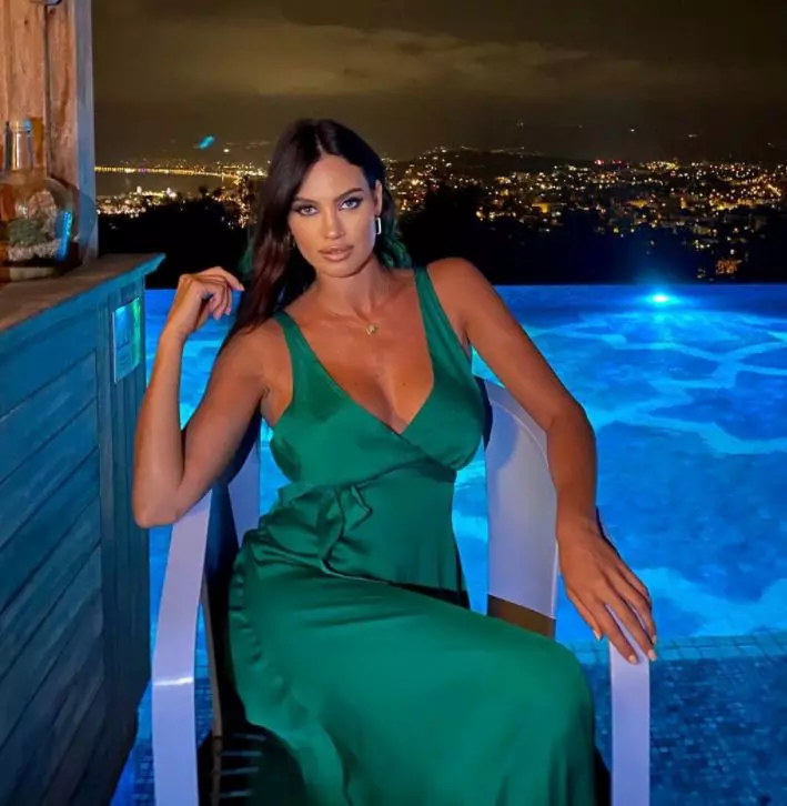 Alina-Puscau-7