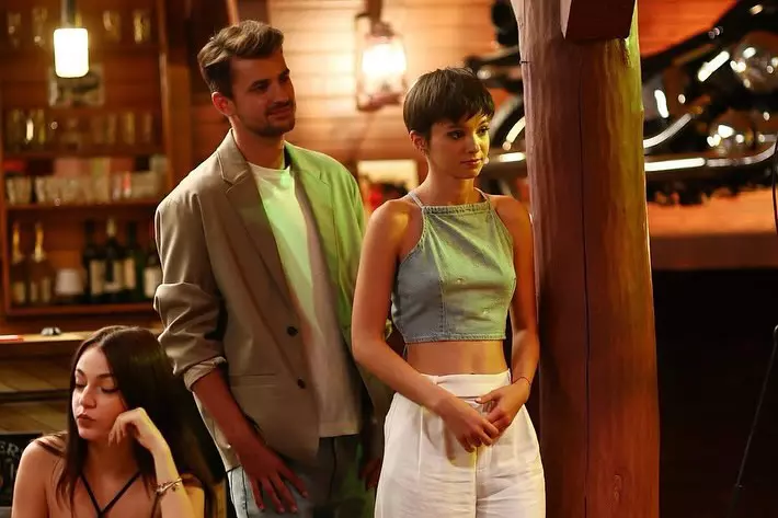 Karina Jianu, imagini din Ana mi-ai fost scrisa in ADN (1)