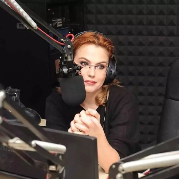 raluca moianu (3)