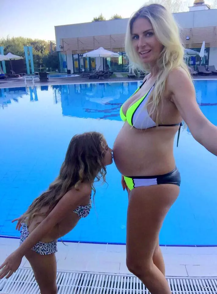 Andreea Bănică însărcinata