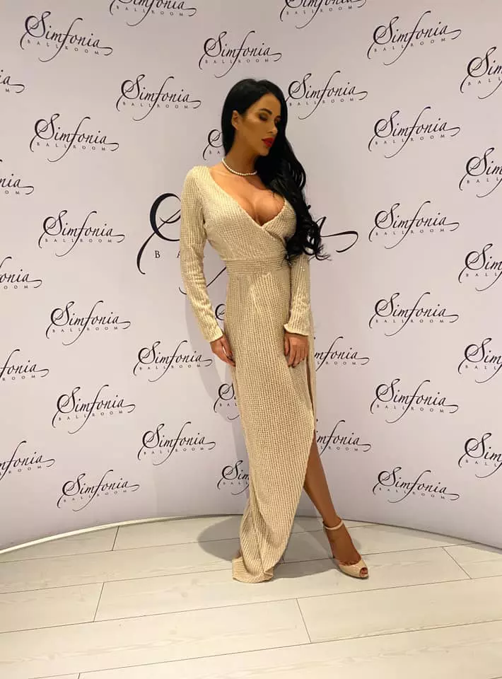 daniela-crudu-bani-4