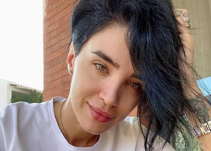 Adelina-Pestritu-4-5